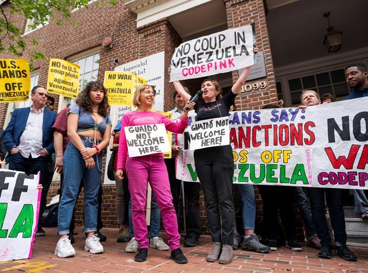 CODEPINK NO es feminismo